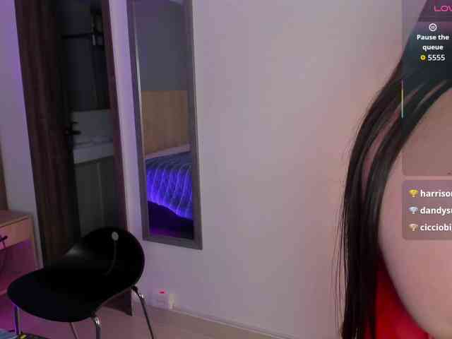 Goddess-Curvy Goddess-Curvy