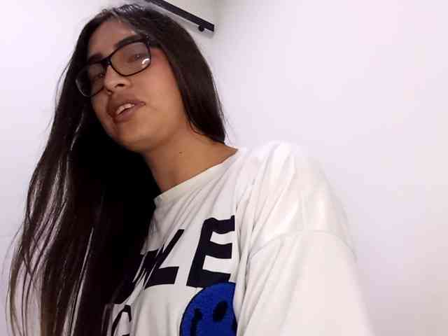 Cherry19mlady Live Webcam on BongaCams