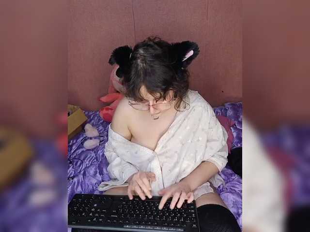 PurrfectChaosss's BongaCams show and profile