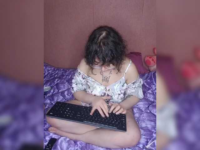 PurrfectChaosss's BongaCams show and profile