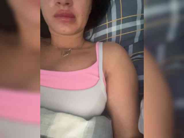 Zhguchaya-bryunetka Zhguchaya-bryunetka