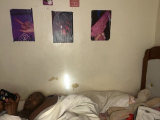 Sexybitches4u's Live Webcam