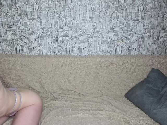 HoneyHook's BongaCams show and profile