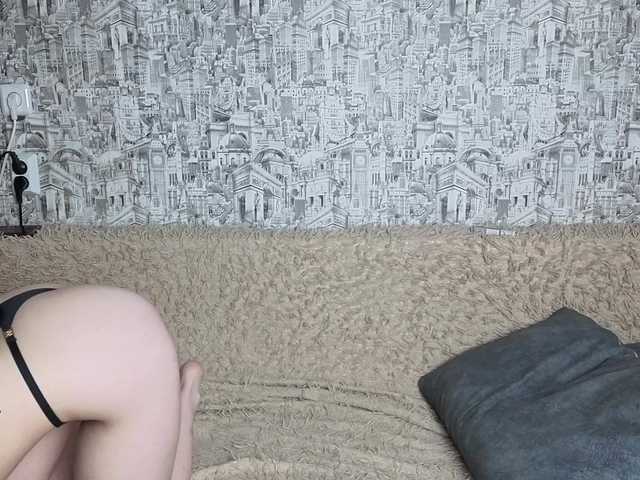 HoneyHook's BongaCams show and profile