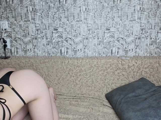 HoneyHook's BongaCams show and profile