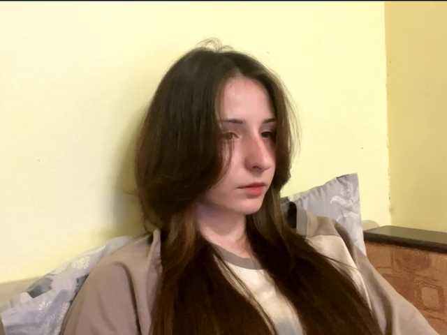 le modèle SakururaBloom est en webcam porno dans un show sur le site bongacams, il possède les tags suivants: White/Caucasian,Brunette,Trimmed