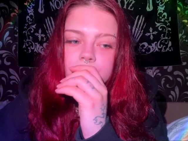 TawnySheffer's BongaCams show and profile