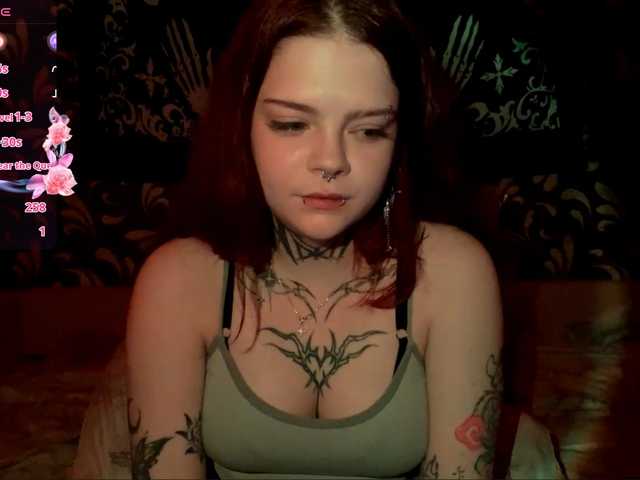 TawnySheffer's BongaCams show and profile