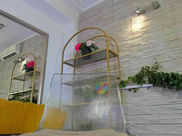 MiaaAngell MiaaAngell