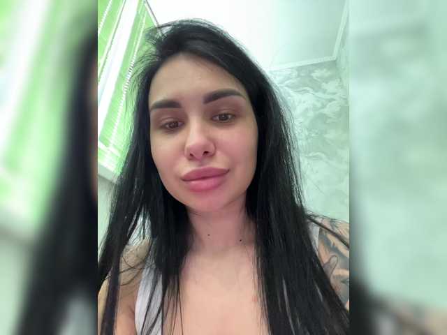 Pe4enkaa's BongaCams show and profile