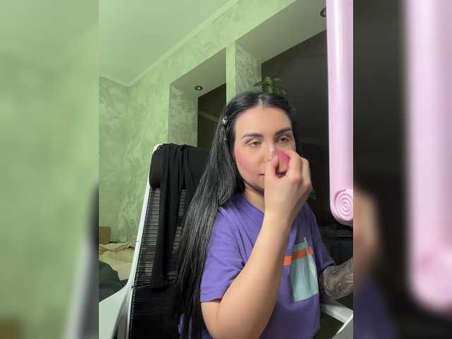 Pe4enkaa's BongaCams show and profile