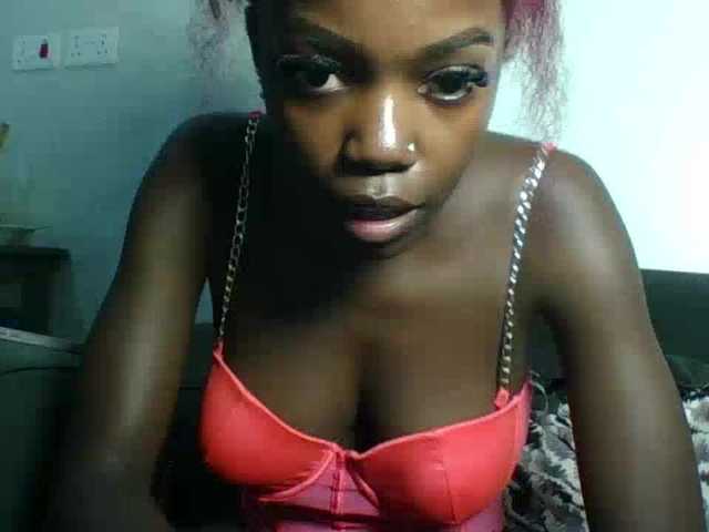 EbonyDivaa live cam profile