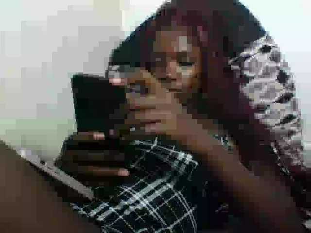 EbonyDivaa's BongaCams show and profile