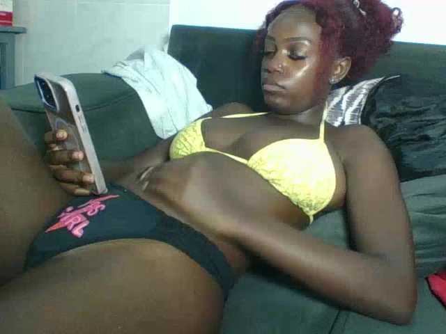 EbonyDivaa's BongaCams show and profile