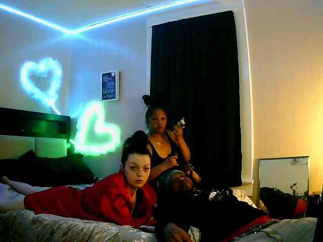 BankrollNBarbies444 webcam