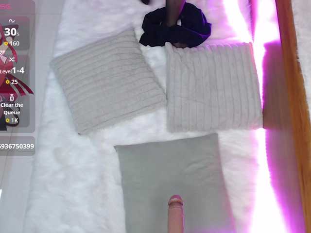 Kayakitsune's BongaCams show and profile