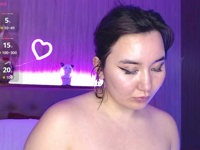 Kayakitsune's BongaCams show and profile