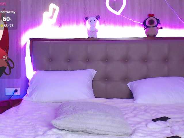 Kayakitsune's BongaCams show and profile