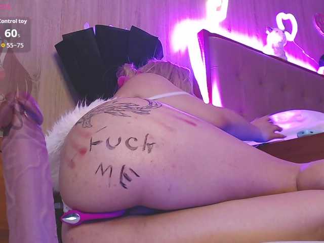 Kayakitsune's BongaCams show and profile