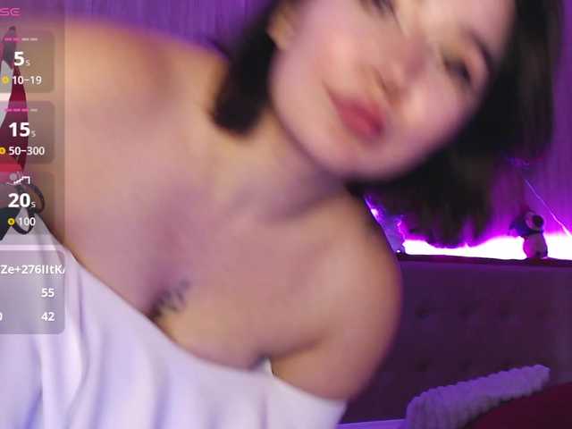 Kayakitsune's BongaCams show and profile