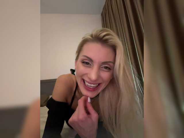 Profile and Statistics for KarinaSimka on BongaCams