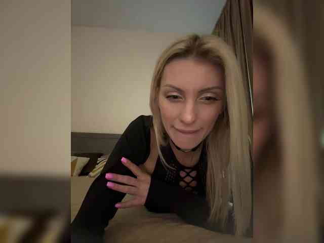 KarinaSimka webcam