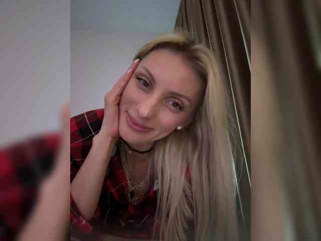 KarinaSimka webcam