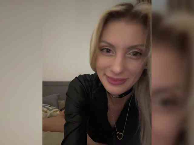 KarinaSimka webcam