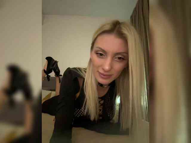 KarinaSimka webcam