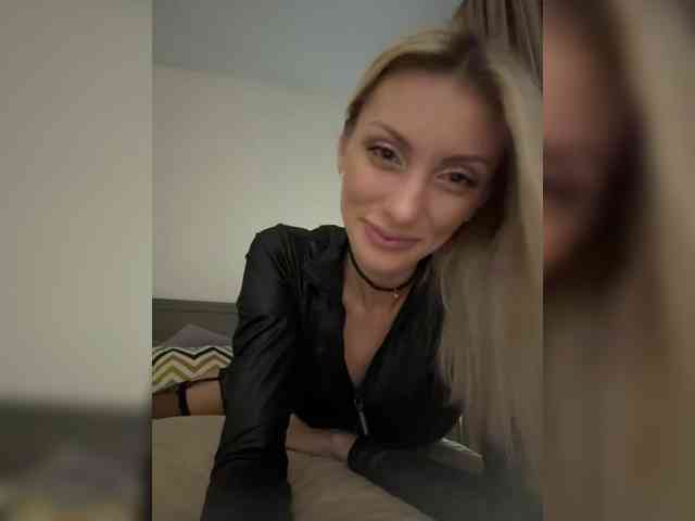 KarinaSimka webcam