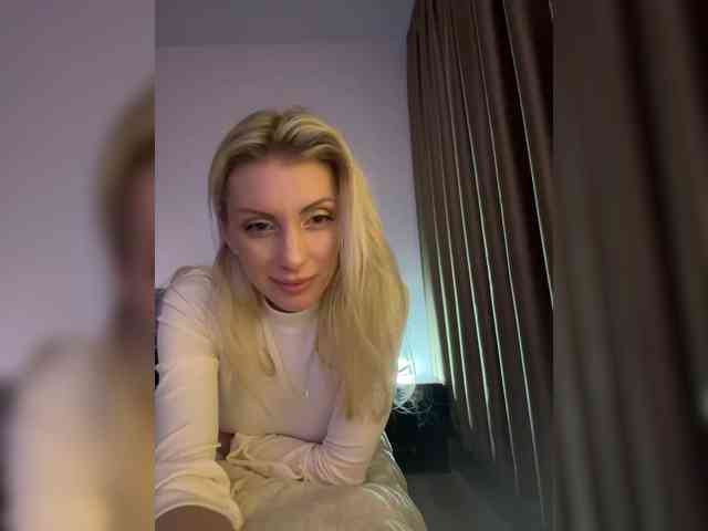 KarinaSimka webcam