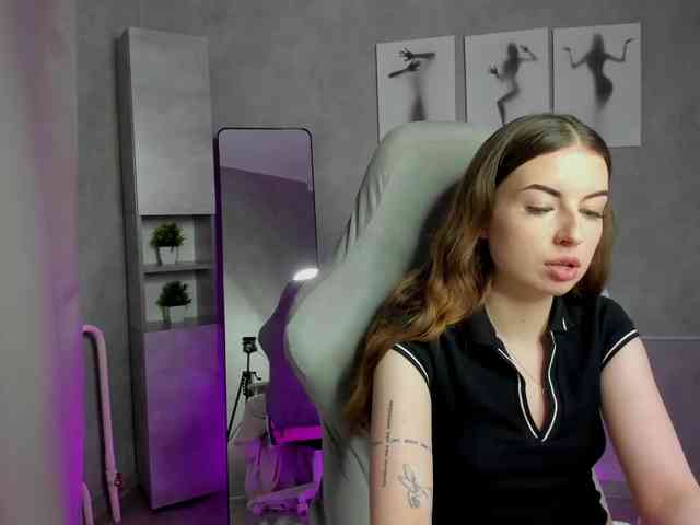 Kelly-Salazar webcam