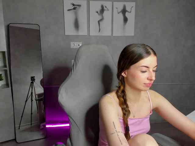 Kelly-Salazar webcam