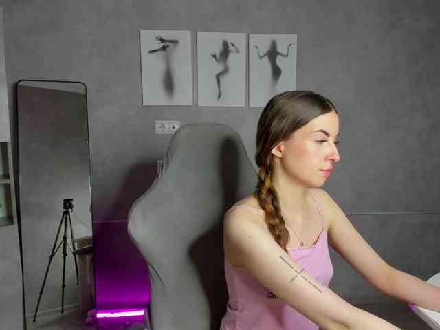 Kelly-Salazar webcam