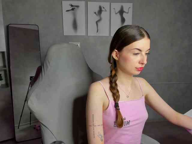 Kelly-Salazar webcam