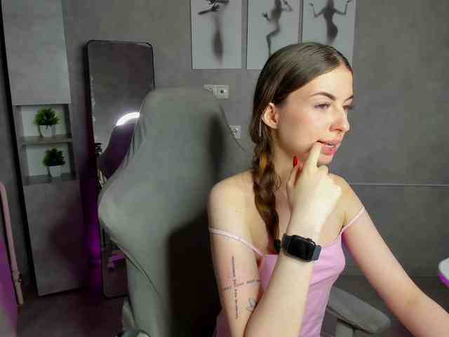 Kelly-Salazar webcam