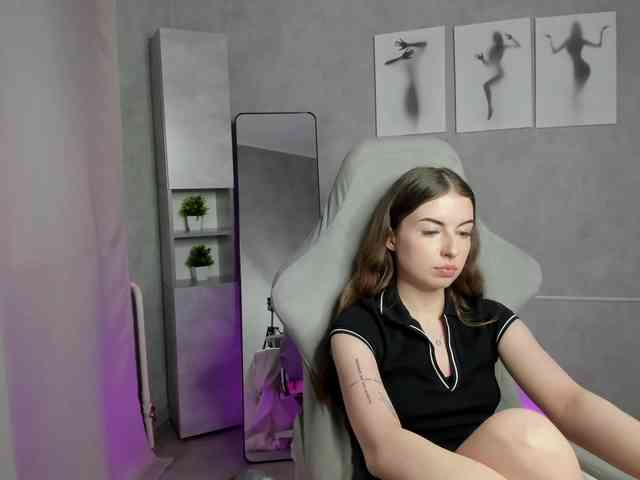 Kelly-Salazar webcam