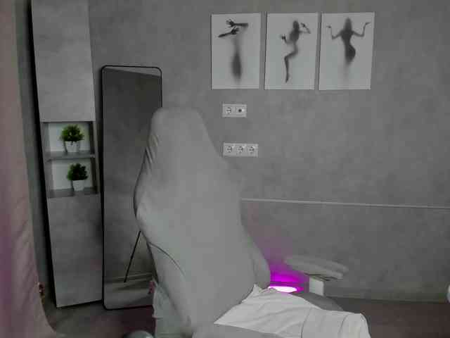 Kelly-Salazar webcam