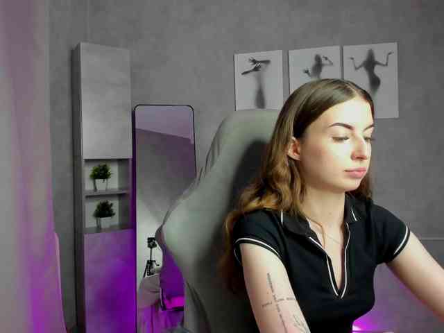 Kelly-Salazar webcam