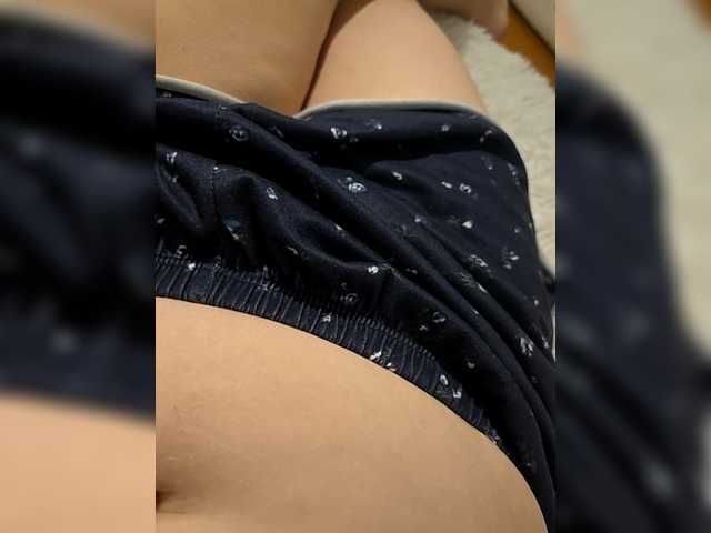 Alinaka1's BongaCams show and profile