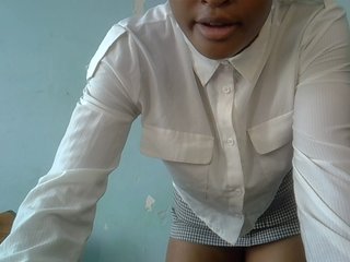 FreakyTrixie Porn Show