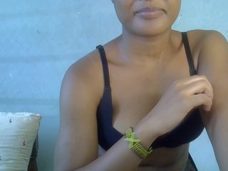 FreakyTrixie Porn Show