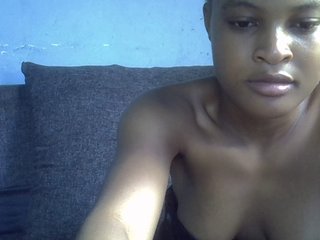 FreakyTrixie Porn Show