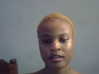 FreakyTrixie Porn Show