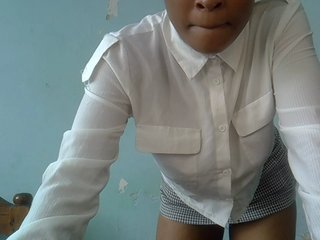 FreakyTrixie's Live Webcam