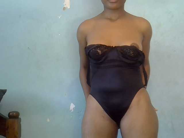 FreakyTrixie's BongaCams show and profile