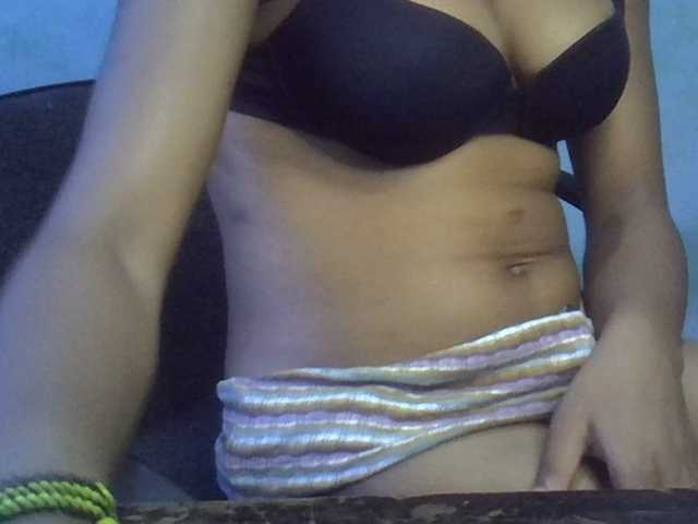 FreakyTrixie's BongaCams show and profile