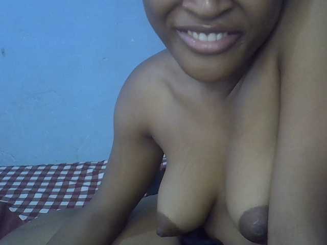 FreakyTrixie's BongaCams show and profile