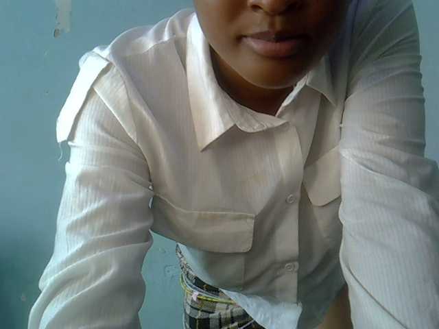 FreakyTrixie's BongaCams show and profile