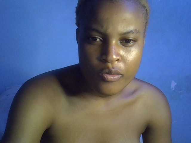 FreakyTrixie's BongaCams show and profile